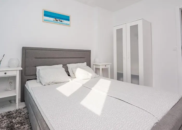 Podoreški Apartamento *